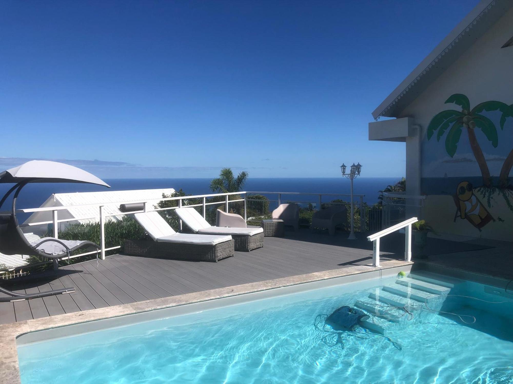 St Leu -Villa D'Artiste, Superbe Vue Mer, Piscine Chauffee แซ็งต์-เลอ ภายนอก รูปภาพ